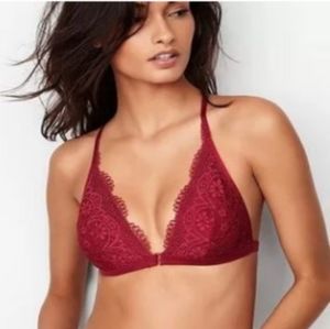 Vicoria's Secret Front Clasp Lined Red Lacy Bralette Size XS